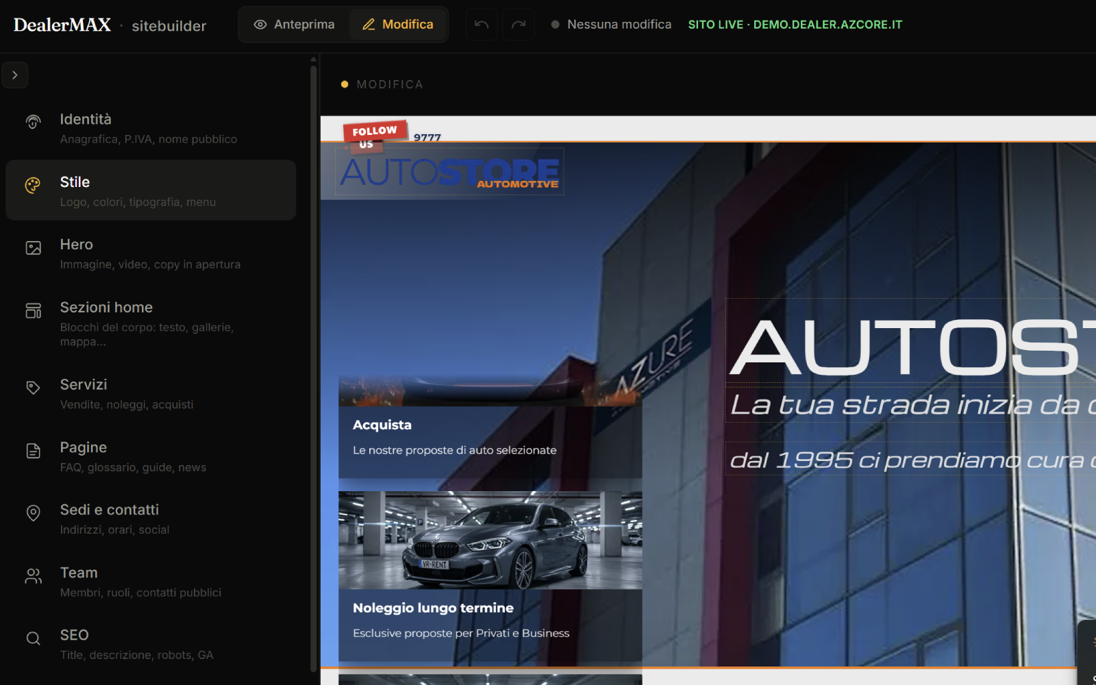 L’editor del sitebuilder DealerMAX: a sinistra le sezioni da modificare, a destra l’anteprima live del sito